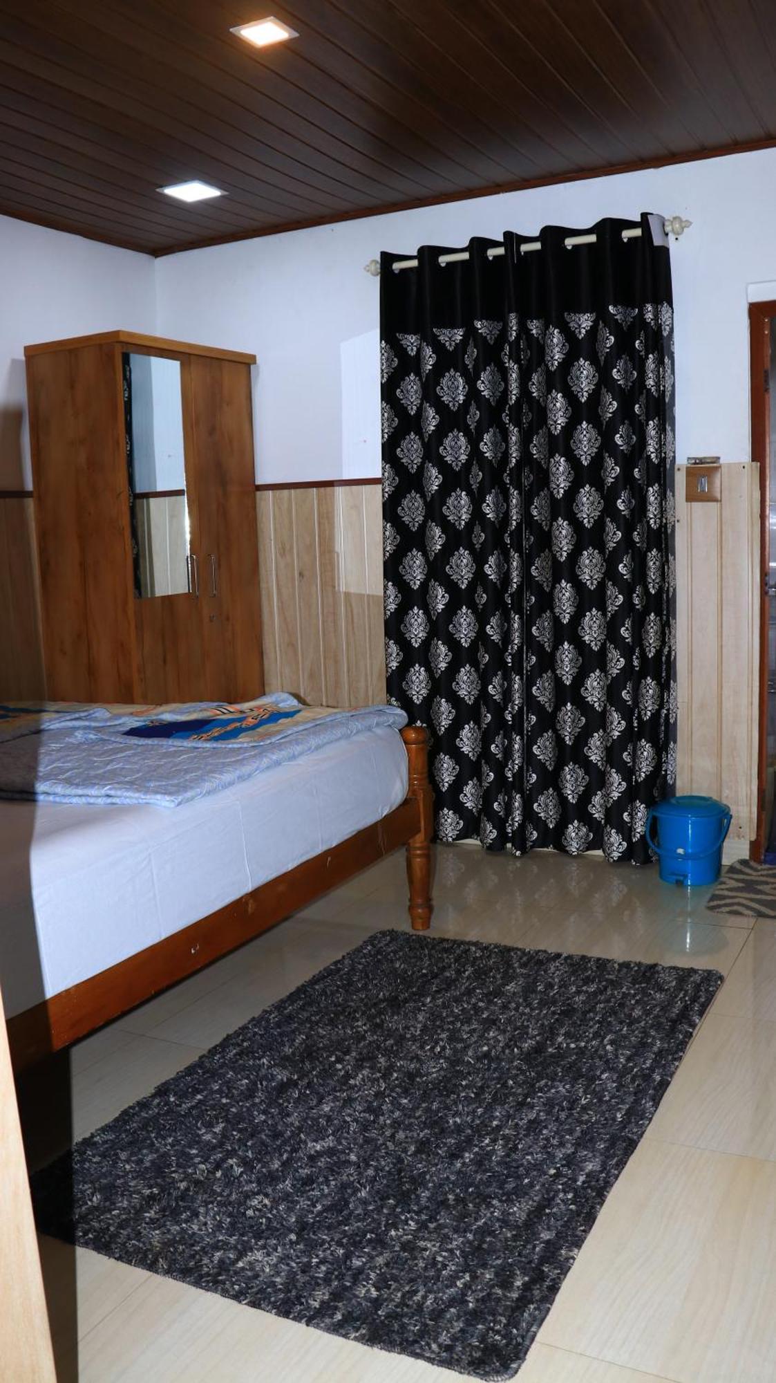 Devikolam Navaneeth Homestay מראה חיצוני תמונה