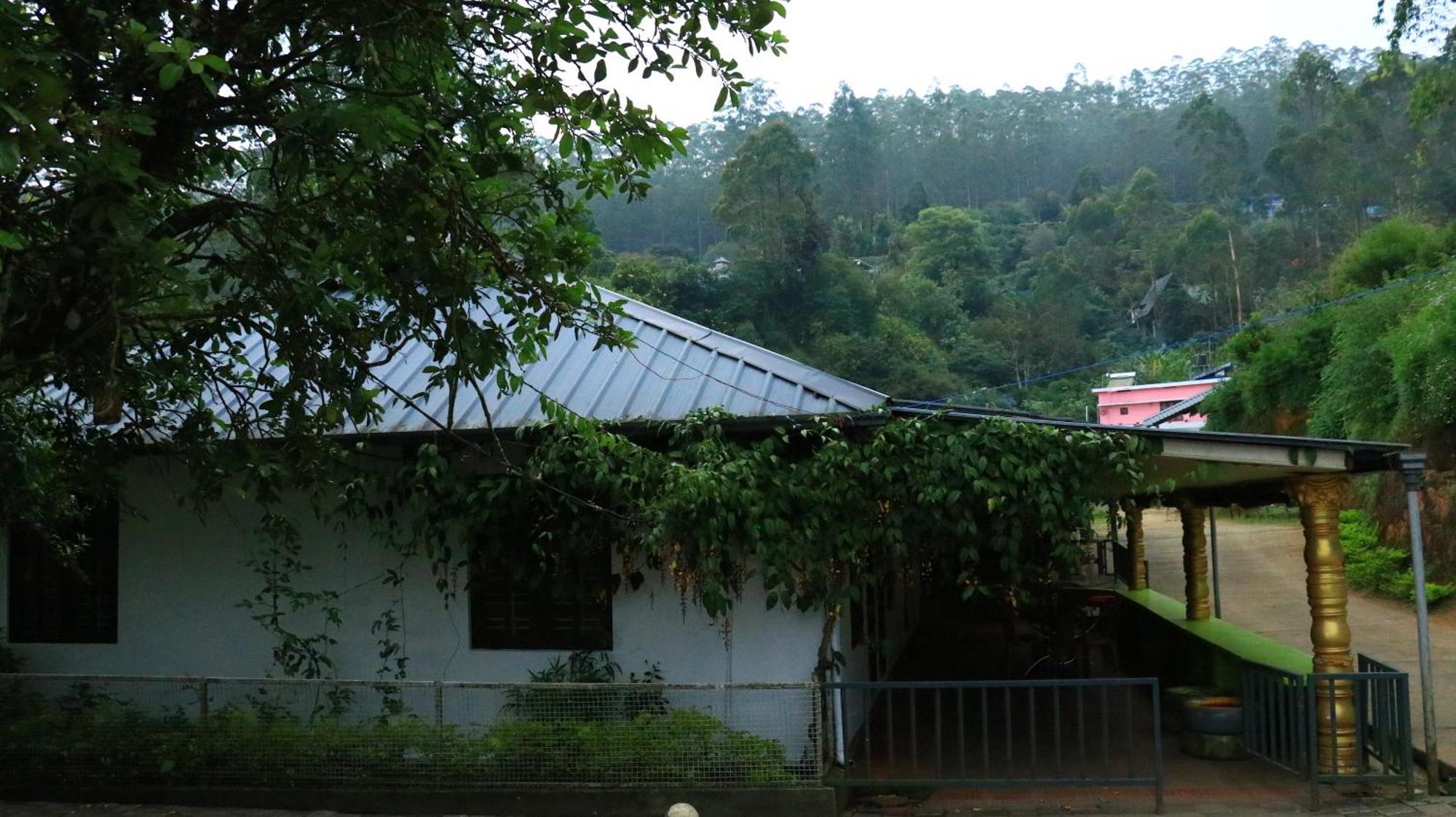 Devikolam Navaneeth Homestay מראה חיצוני תמונה