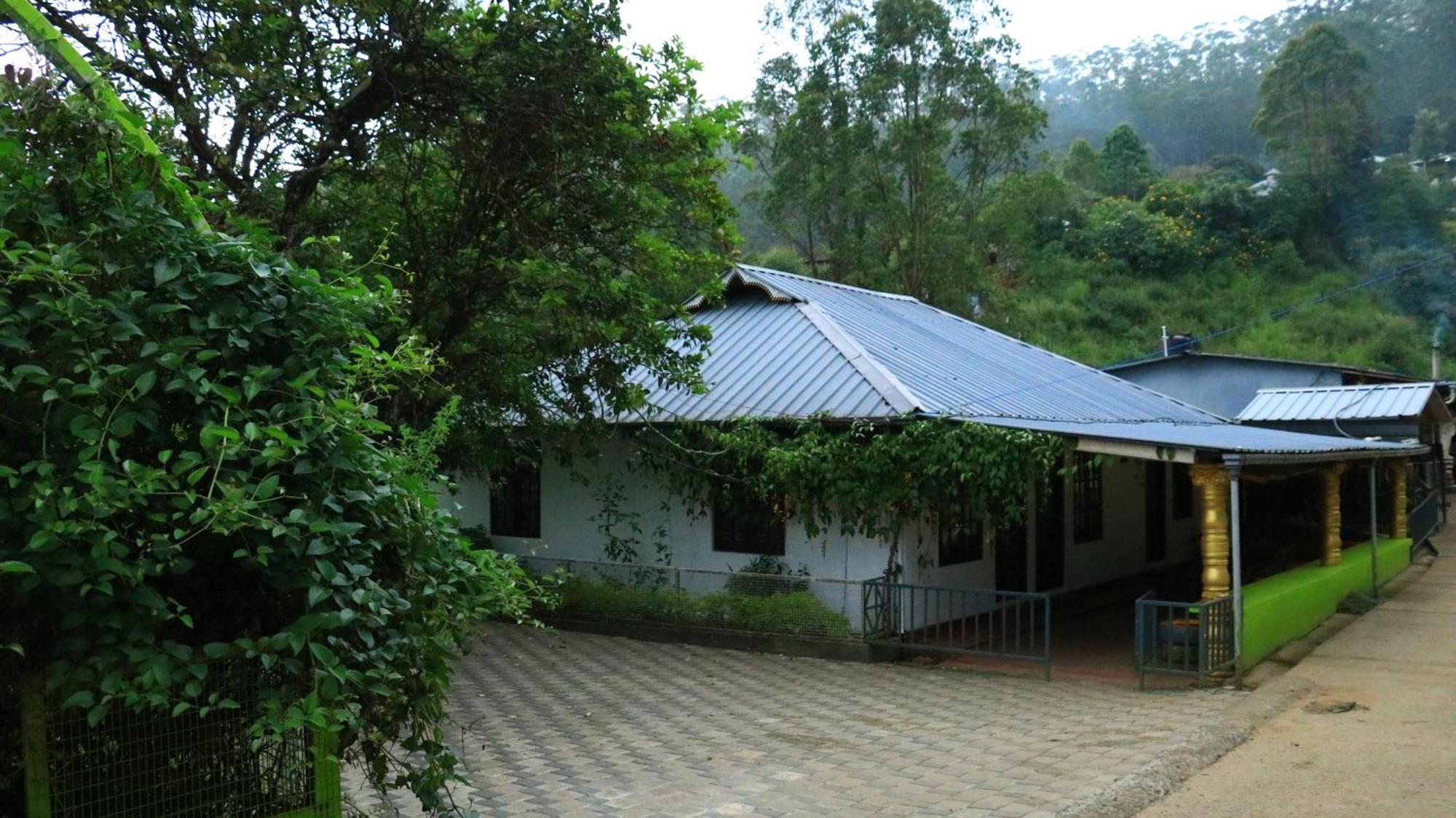 Devikolam Navaneeth Homestay מראה חיצוני תמונה